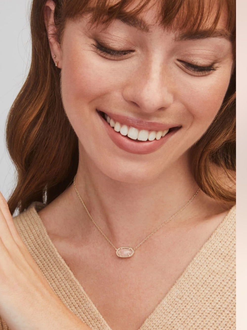 Kendra Scott Elisa Gold
Pendant Necklace in Rose
Quartz Pink Gold Necklace new